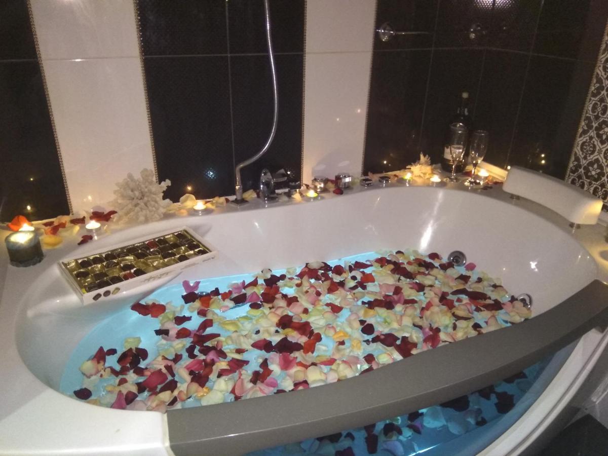 Apartment In Center With Jacuzzi Ivano-Frankivsk